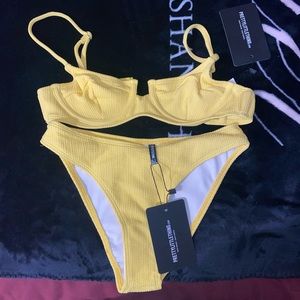 Cute yellow bikini from pretty little thing